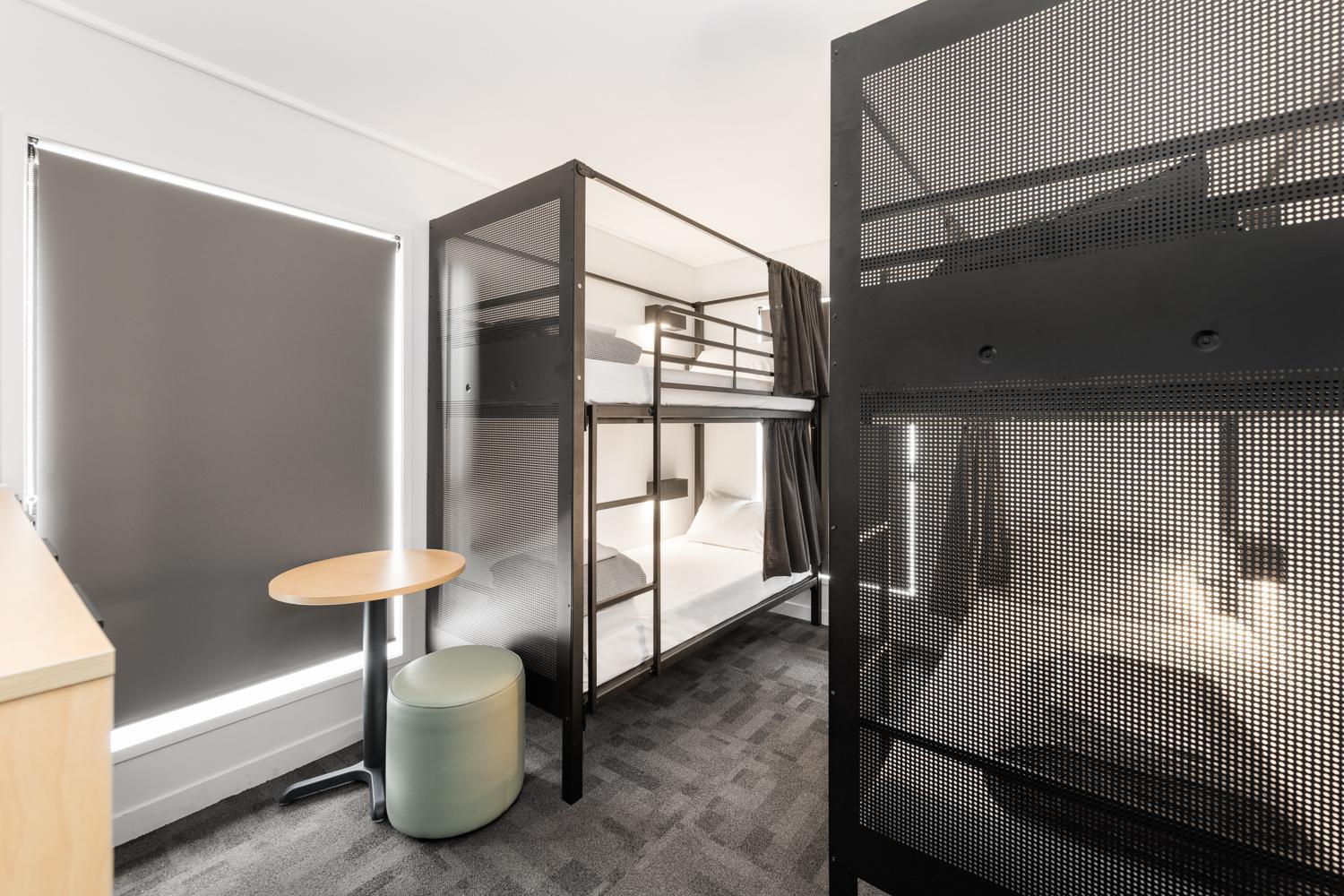 Bed 4-Bed Female Dormitory Room Private Bathroom